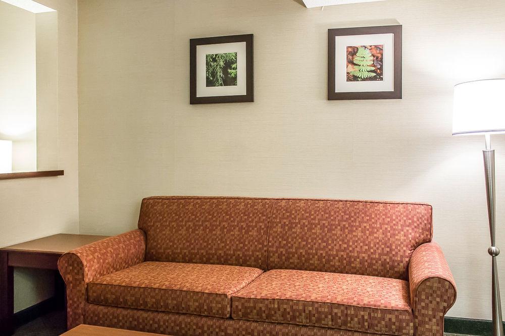 Comfort Inn & Suites Wilkes Barre - Arena Luaran gambar