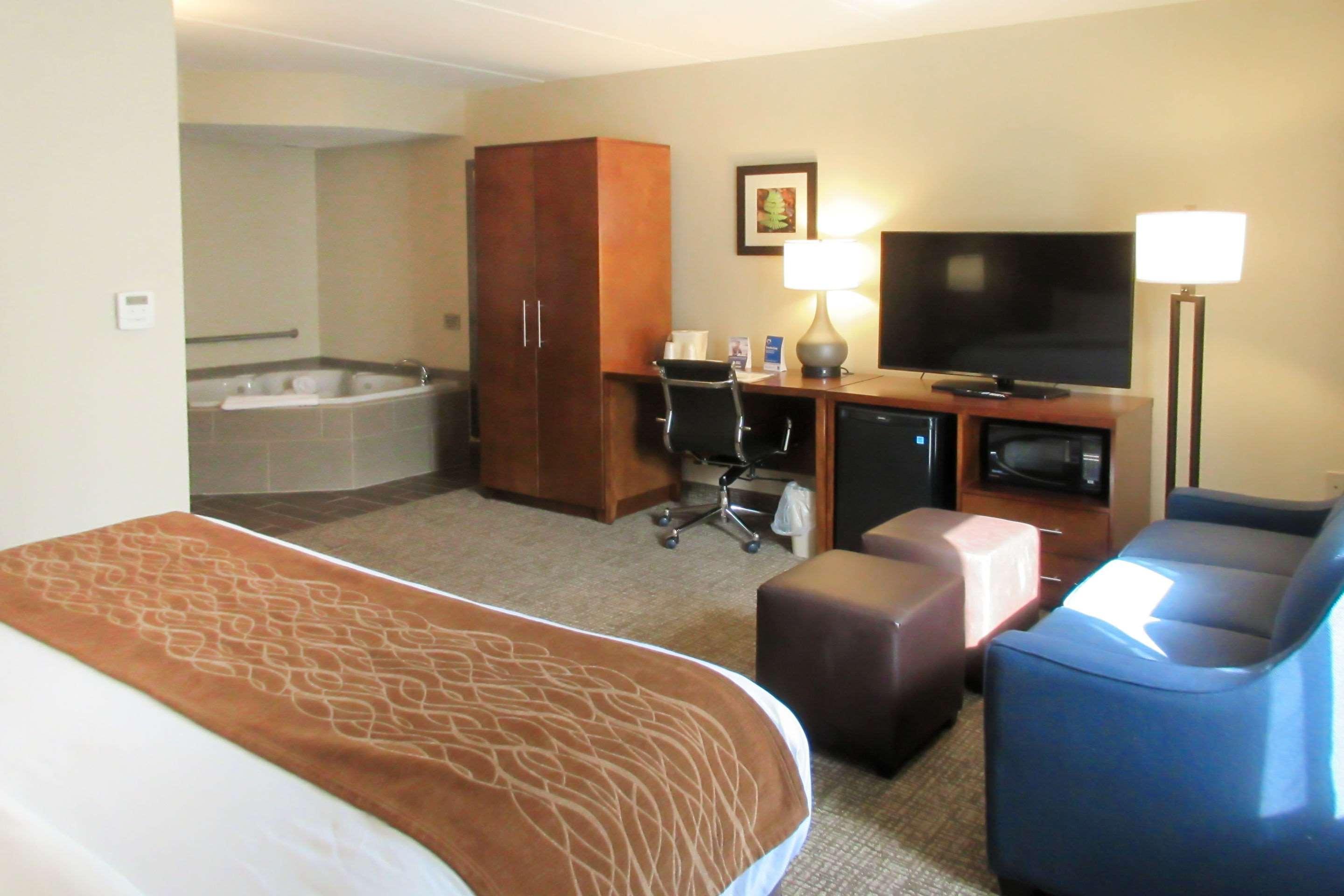 Comfort Inn & Suites Wilkes Barre - Arena Luaran gambar