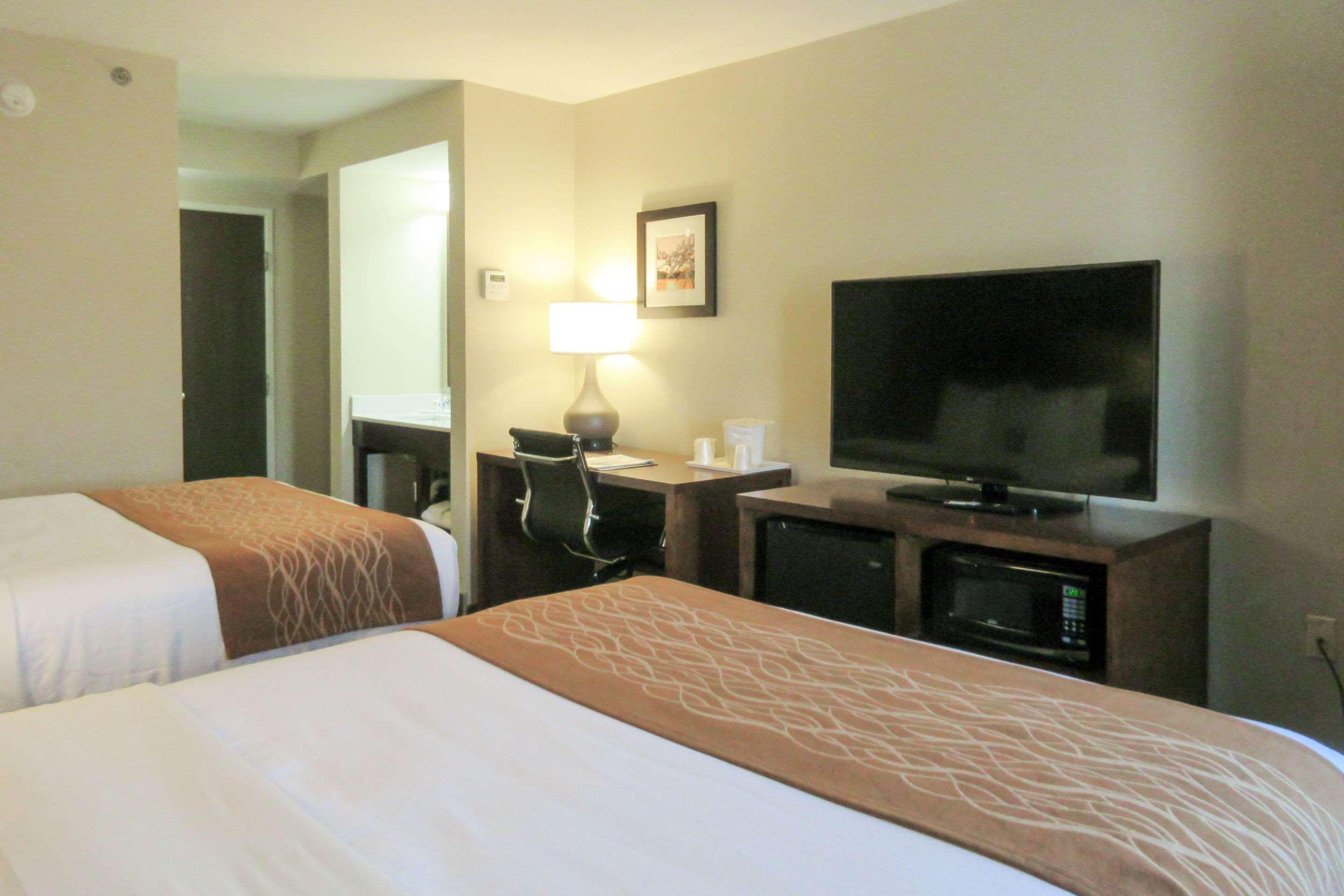 Comfort Inn & Suites Wilkes Barre - Arena Luaran gambar