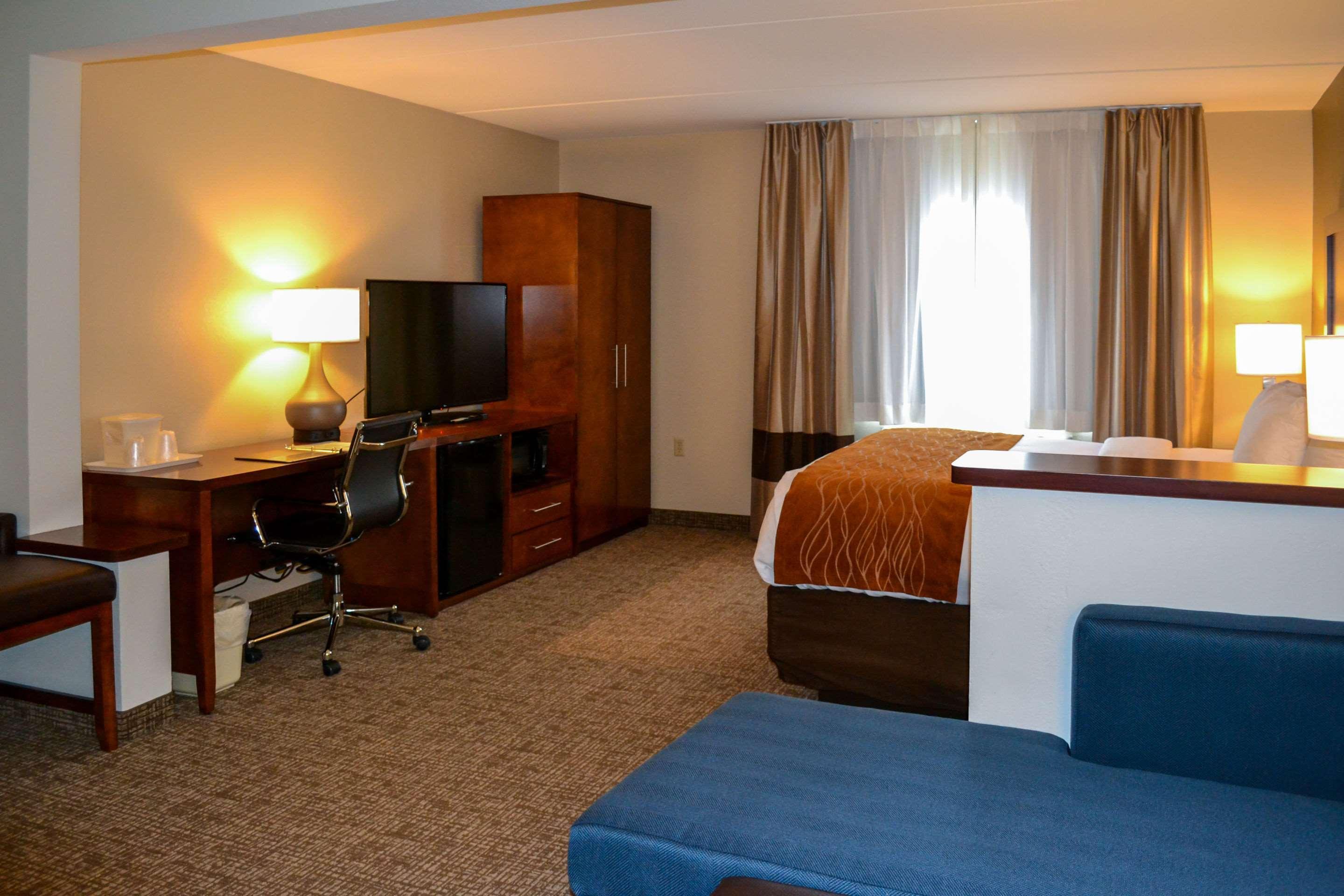 Comfort Inn & Suites Wilkes Barre - Arena Luaran gambar