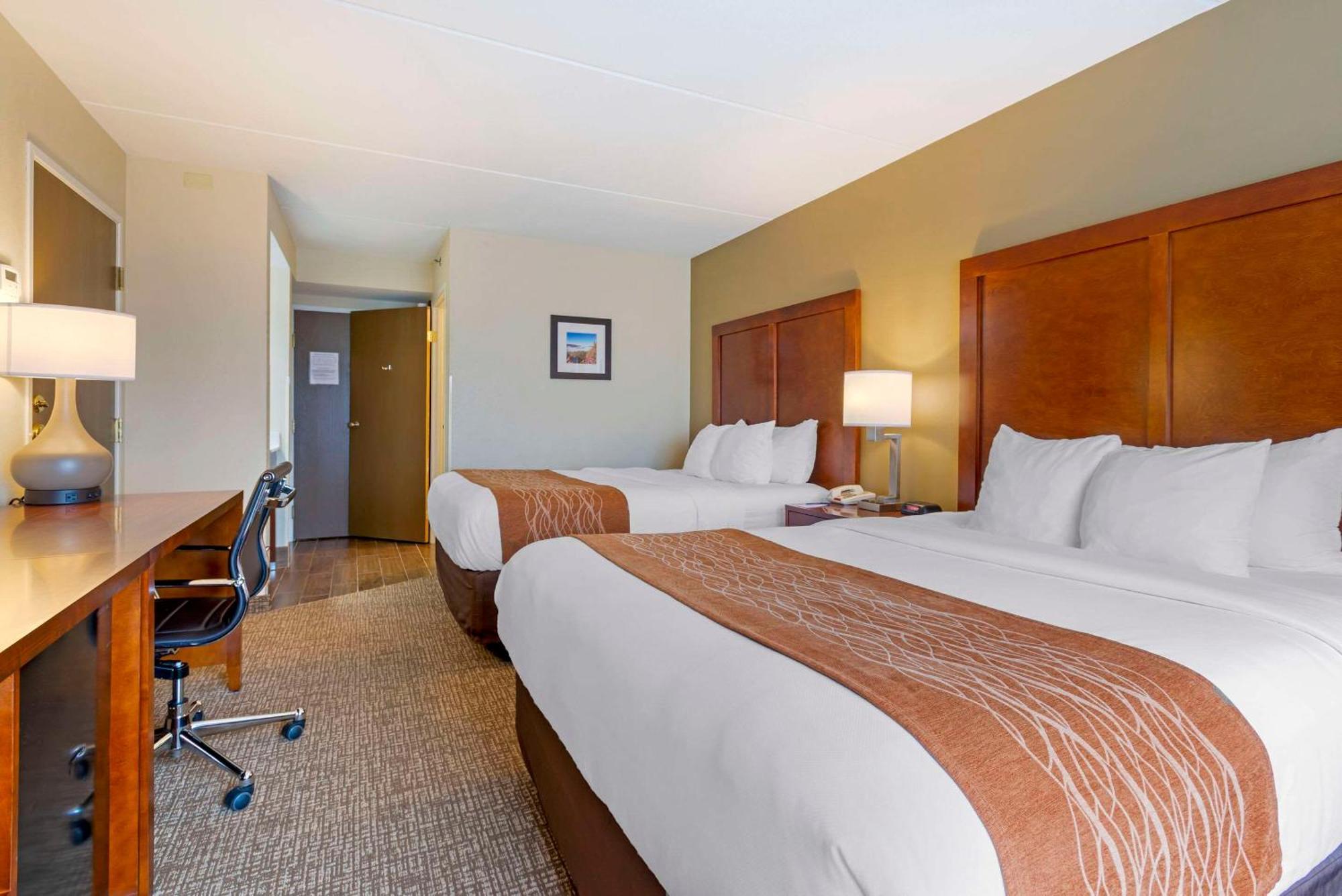 Comfort Inn & Suites Wilkes Barre - Arena Luaran gambar
